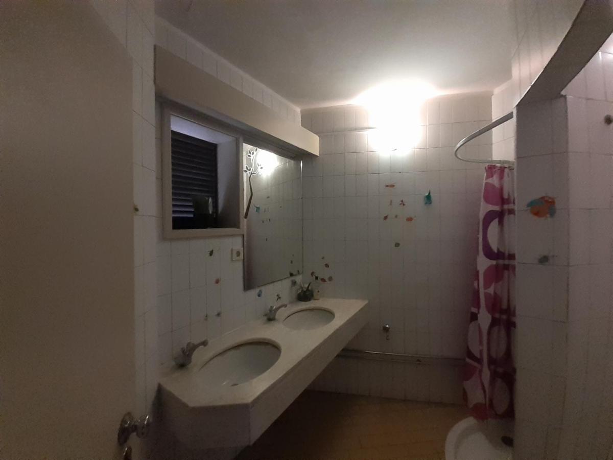 City Drops Hostel Batalhaprivate Room Porto Ngoại thất bức ảnh